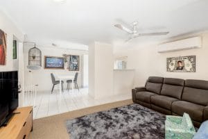 1e9864a6-ad11-443d-a_58f6-974e-b9db-0774-322d-bfa4-cc7d-1a78_20251014050324_800x600