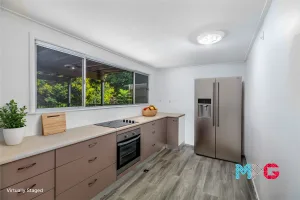 Justin-GRover-Media-(23-of-28)-(1) - Kitchen - Standard - 0
