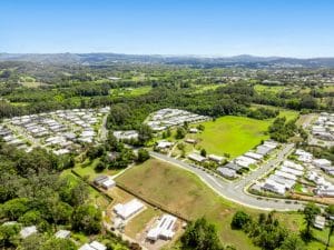 Justin-GRover-Media-_e6a0-8dde-079c-d167-00bb-0df7-b99d-8b49_20251021062733_800x600